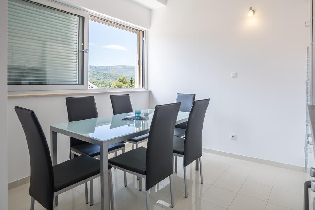 Apartment Falcon Стари Град Номер фото